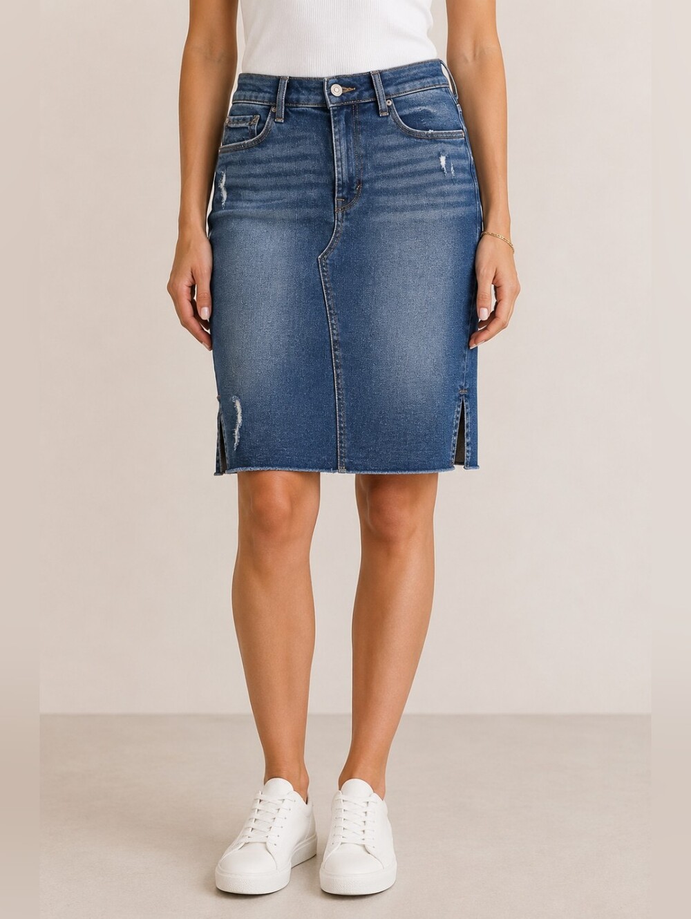 ✨ Kensie Jeans Vintage Luxe Distressed Denim Skirt | Medium Wash Jean Skirt | Si